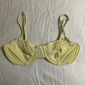Frankies Bikinis Zola Top in Key Lime